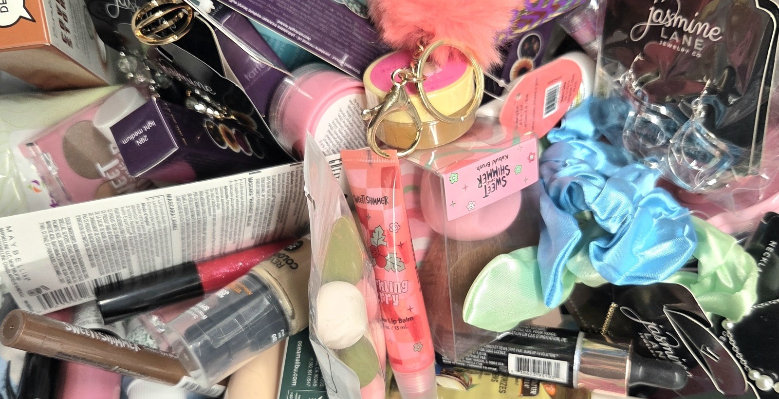 Huge Makeup Lot New Bundle High-end Cosmetics Beauty Jewelry 24 Pcs