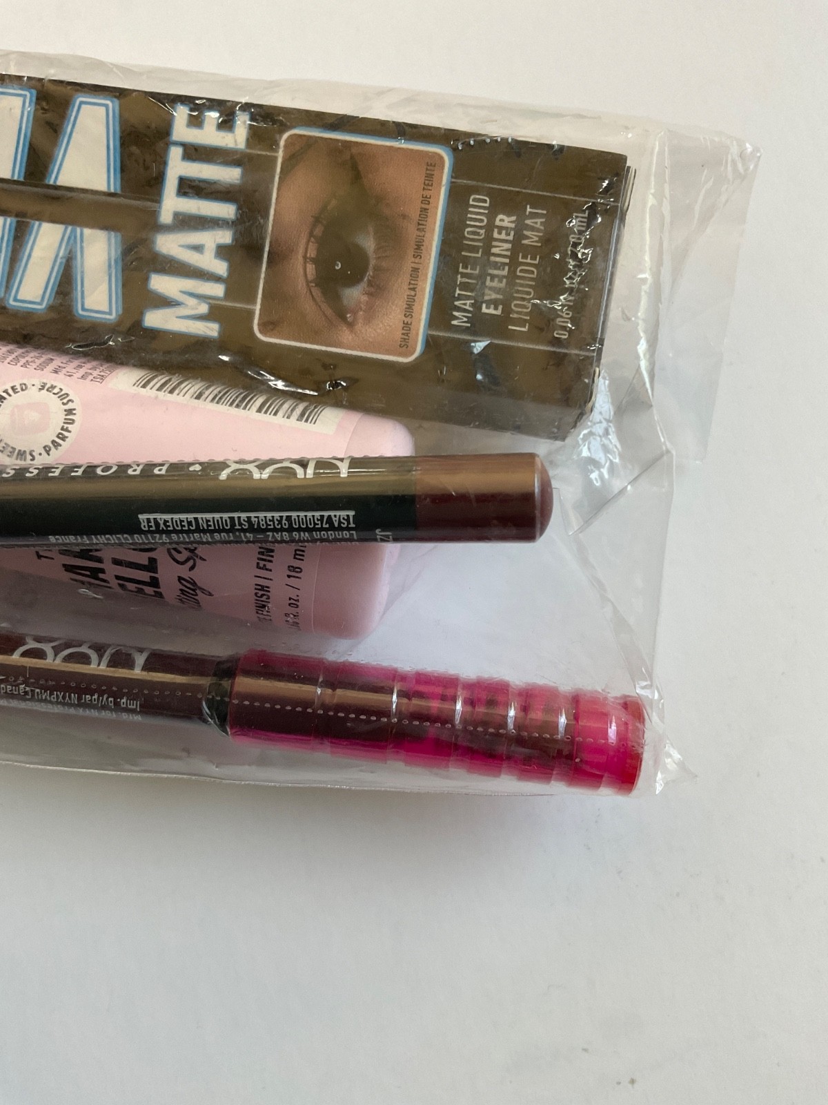 NYX Cosmetics 6 Pc. Makeup Blush Eye Liner Lip Liner Spray Set Bundle NEW