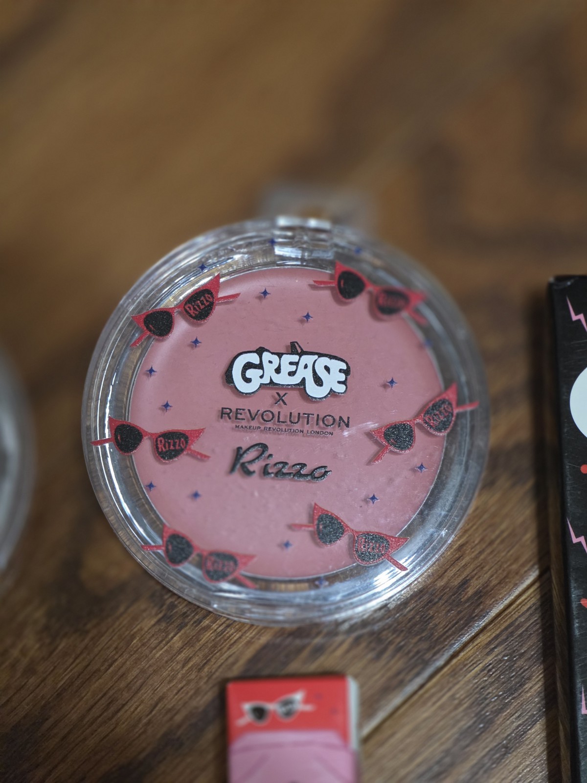 Makeup Revolution GREASE Makeup Set