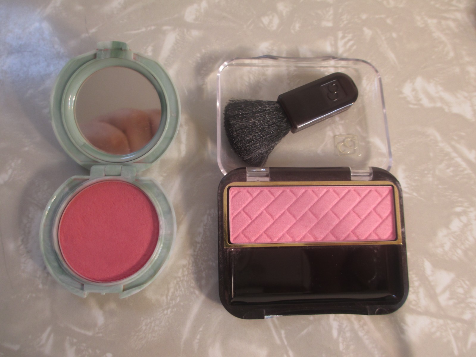 (5) Piece Vintage Make Up lot! Dior, Clinique, Jane Hellen, Bobbi Brown Crystal