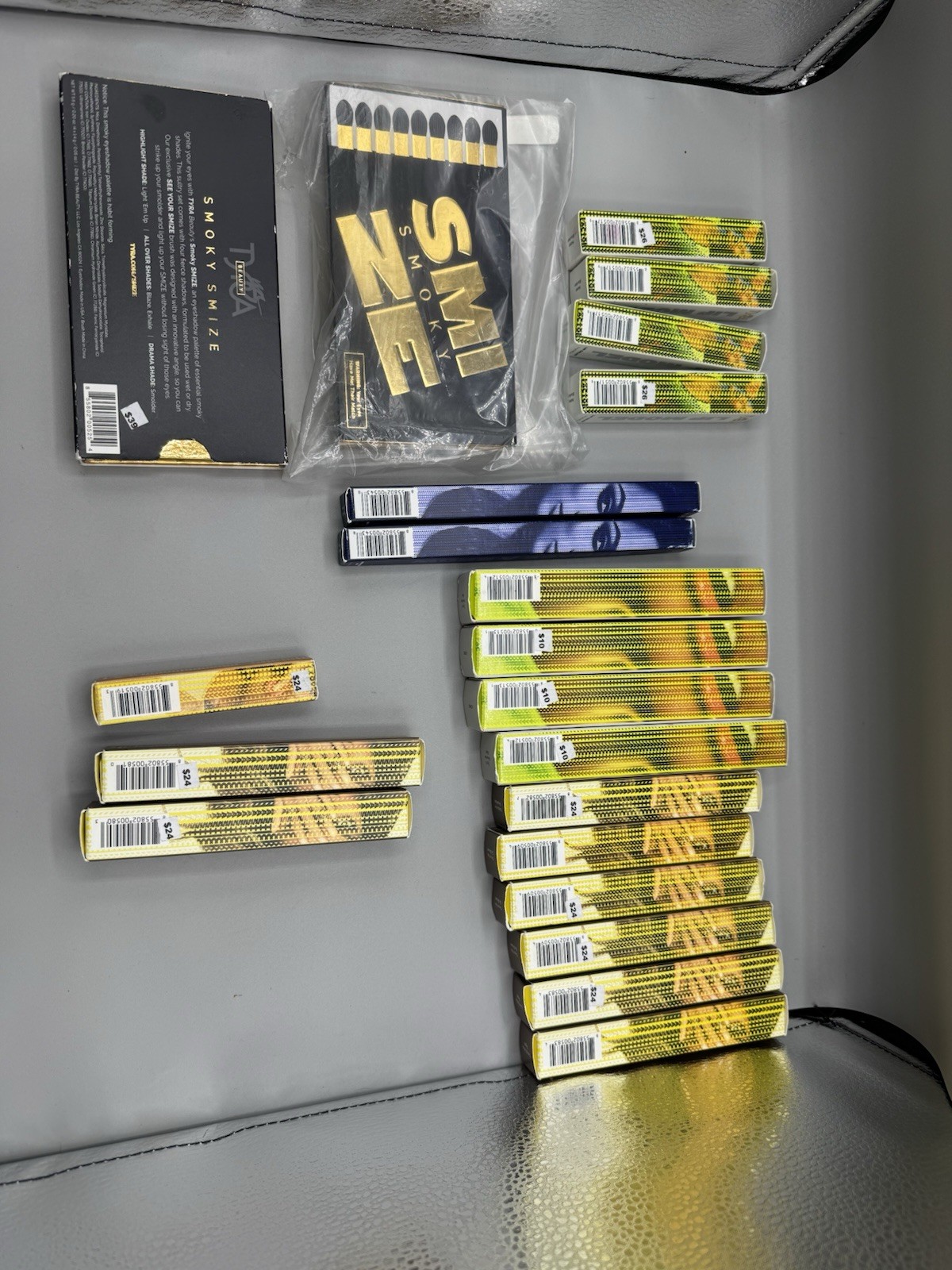 Tyra Banks discontinued make up lot of 21 ( New Old Stock, Expired See Details )