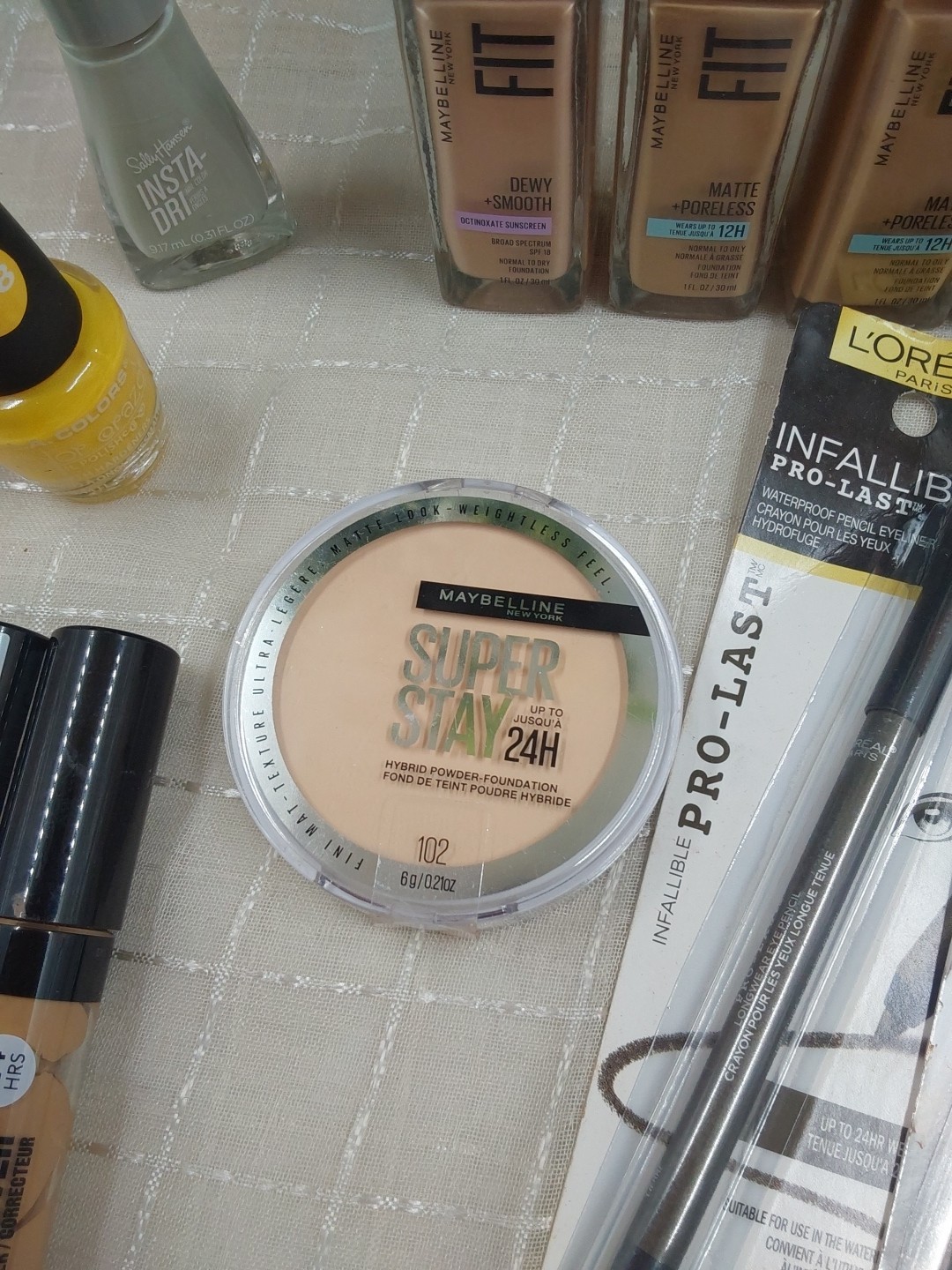 Deluxe Makeup Lot 💄 Assorted Brands & Colors (Milani-Maybelline-ELF-wet N Wild)