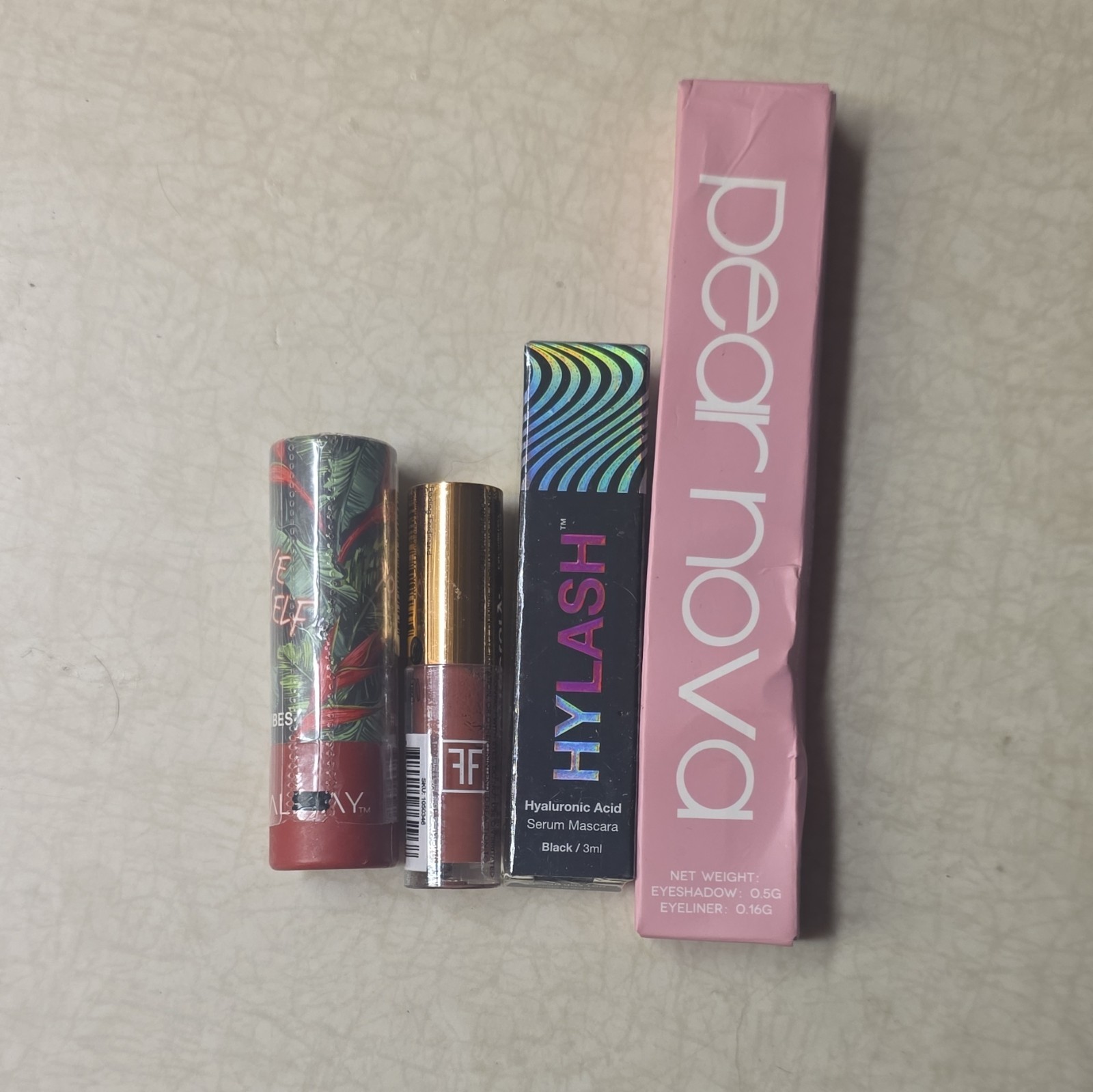Assorted Travel/Sample Beauty Lot: Sachajuan, Briogeo, COSMEDIX, MZ Skin