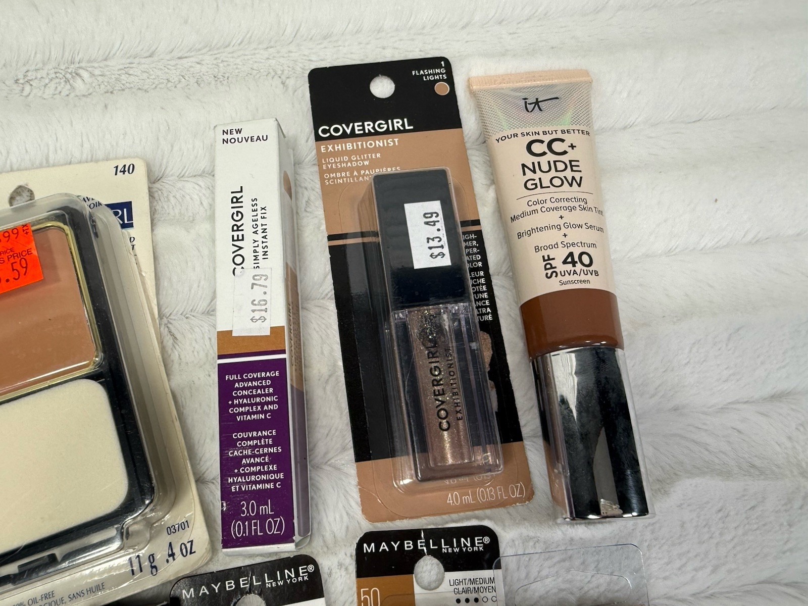 Large Lot Of Makeup Foundation Coverup Lip Gloss Liners Revlon Covergirl