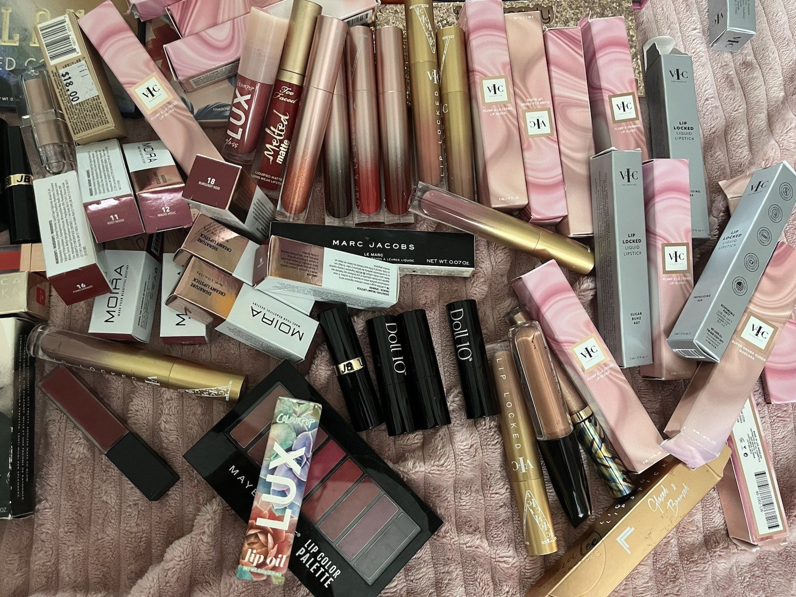 27-piece Name Brands Lot fun mixed makeup skincare body care & more