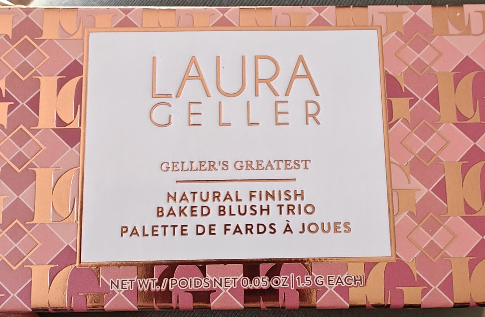 Beauty Bundle Feat: Two-faced, Wander, Urban Decay, Ysl, Givenchy, BareMinerals+
