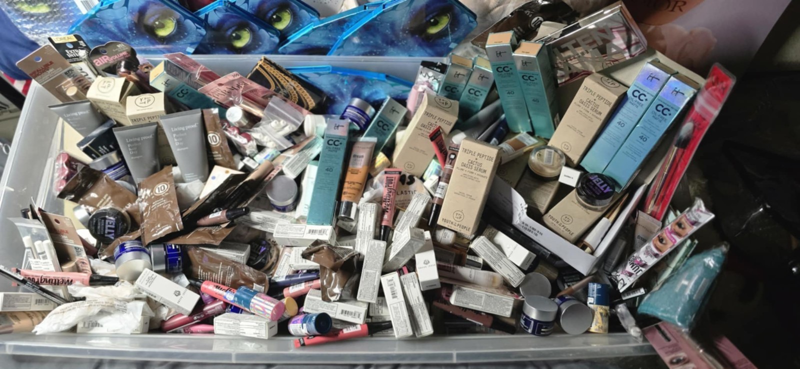 HUGE BEAUTY SURPRISE BOX $200 VALUE All NEW Items! Stocking STUFFERS 10-15 ITEMS