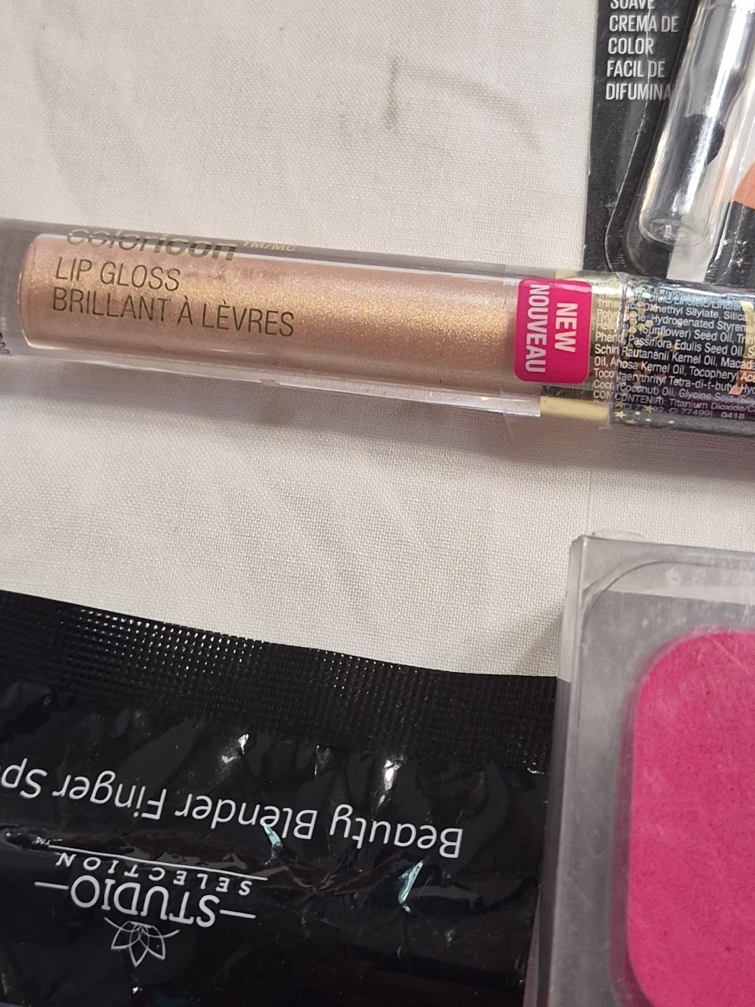 New Makeup Lot of 27 Covergirl Maybelline LA Colors Wet N’ Wild Eyes cheek Face