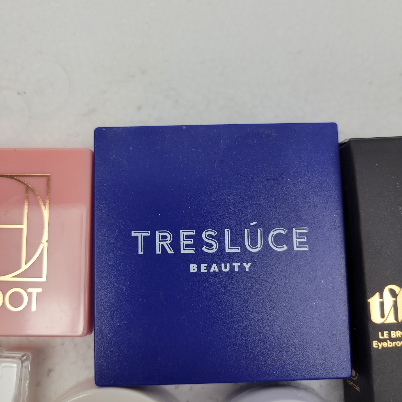 Estate, Hipster, Translucent, Kaledo, Formula, TFB Cosmetics – Beauty Bundle