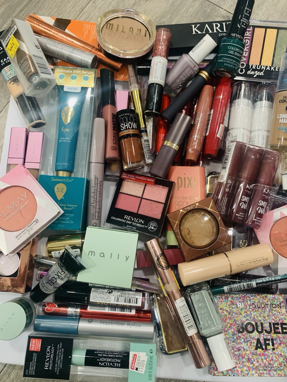 Wholesale Makeup Up Lot 10 Pieces