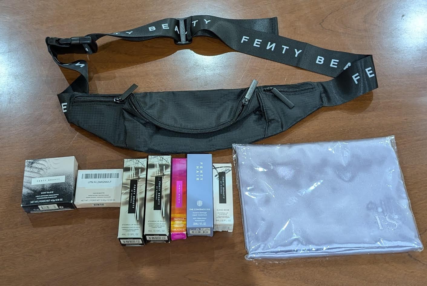Fenty Beauty Skin Bundle Lot NIB – GWP Crossbody and Silk Pillow Case