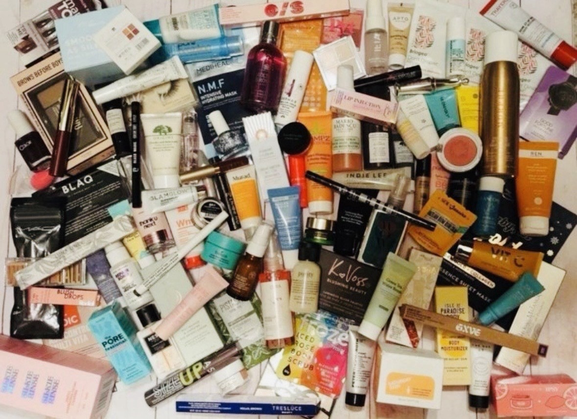🩷New High End Deluxe/Travel Size Skincare Bundle