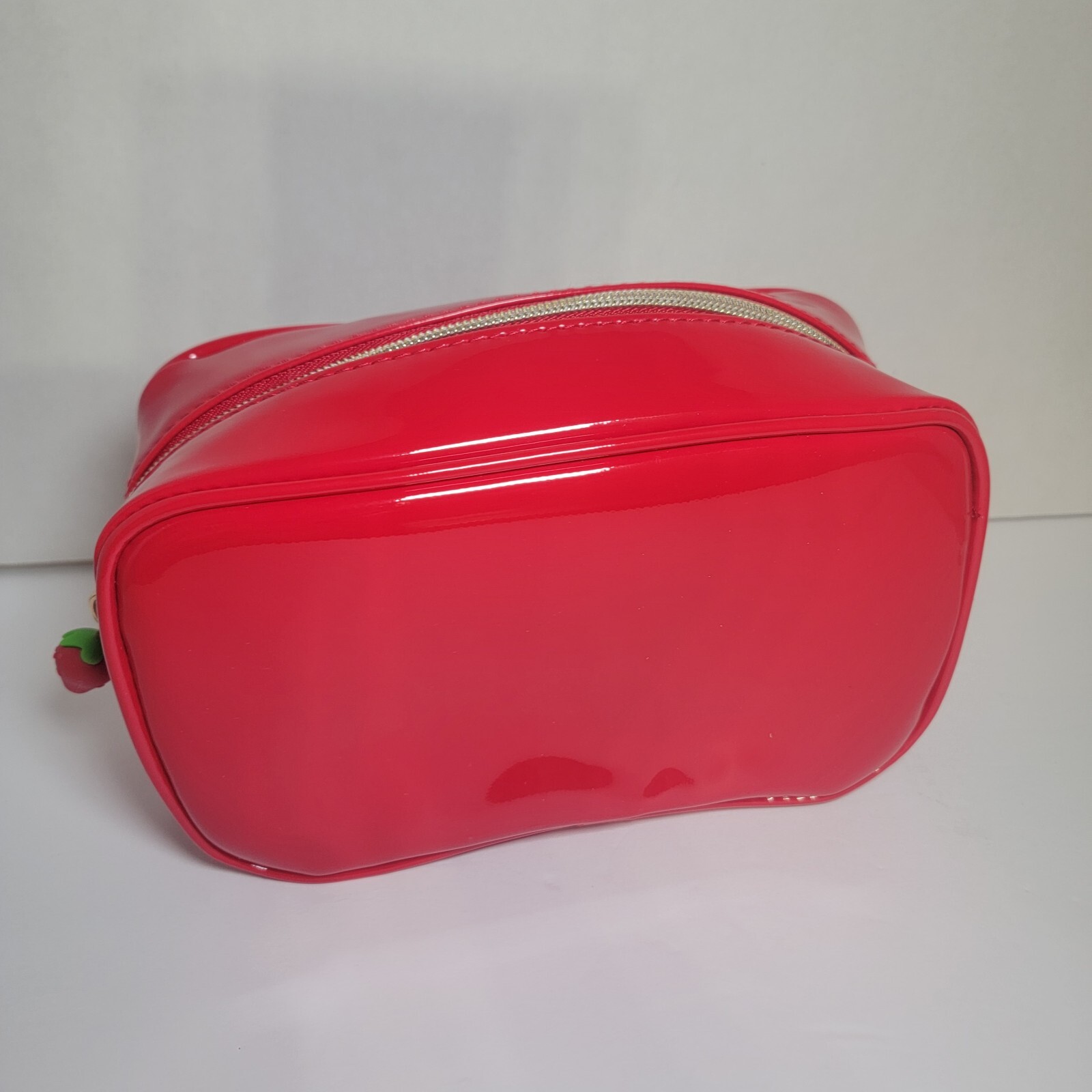 Strawberry Shortcake Large Makeup Cosmetic Bag & 4 Eye Brushes & 2 Applicators