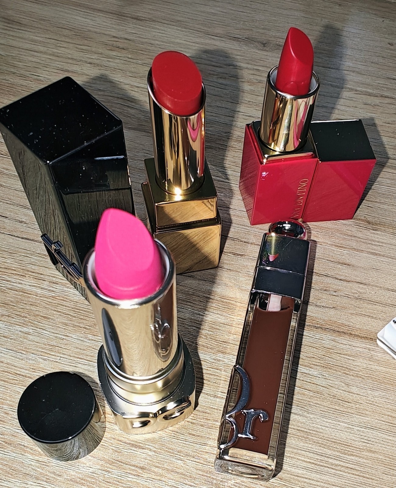 Beauty Bundle Feat: Este Lauder, Tarte, Dior, YSL, Dolce & Gabbana, Armani. New