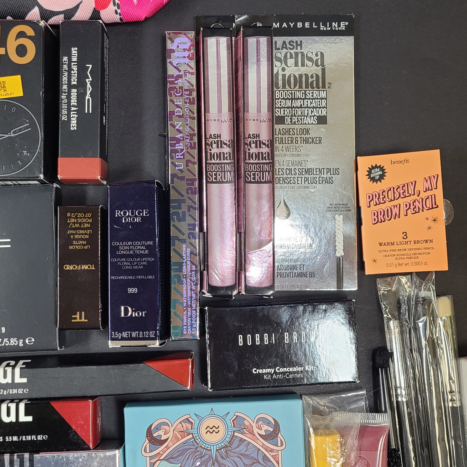 30 Pc Bundle Makeup MAC Fenty Too Faced Dior Tarte Pixi Tom Ford Bobbi Brown +++