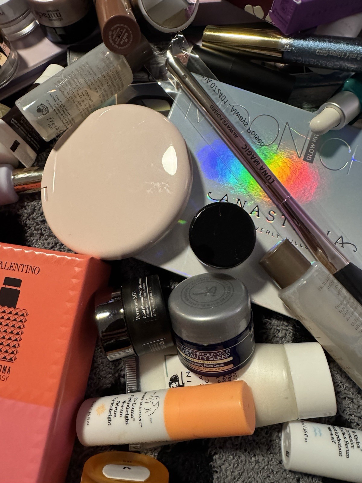 High End Premium Beauty Makeup, Skincare, Fragrance Mixed Lot (5-Piece)