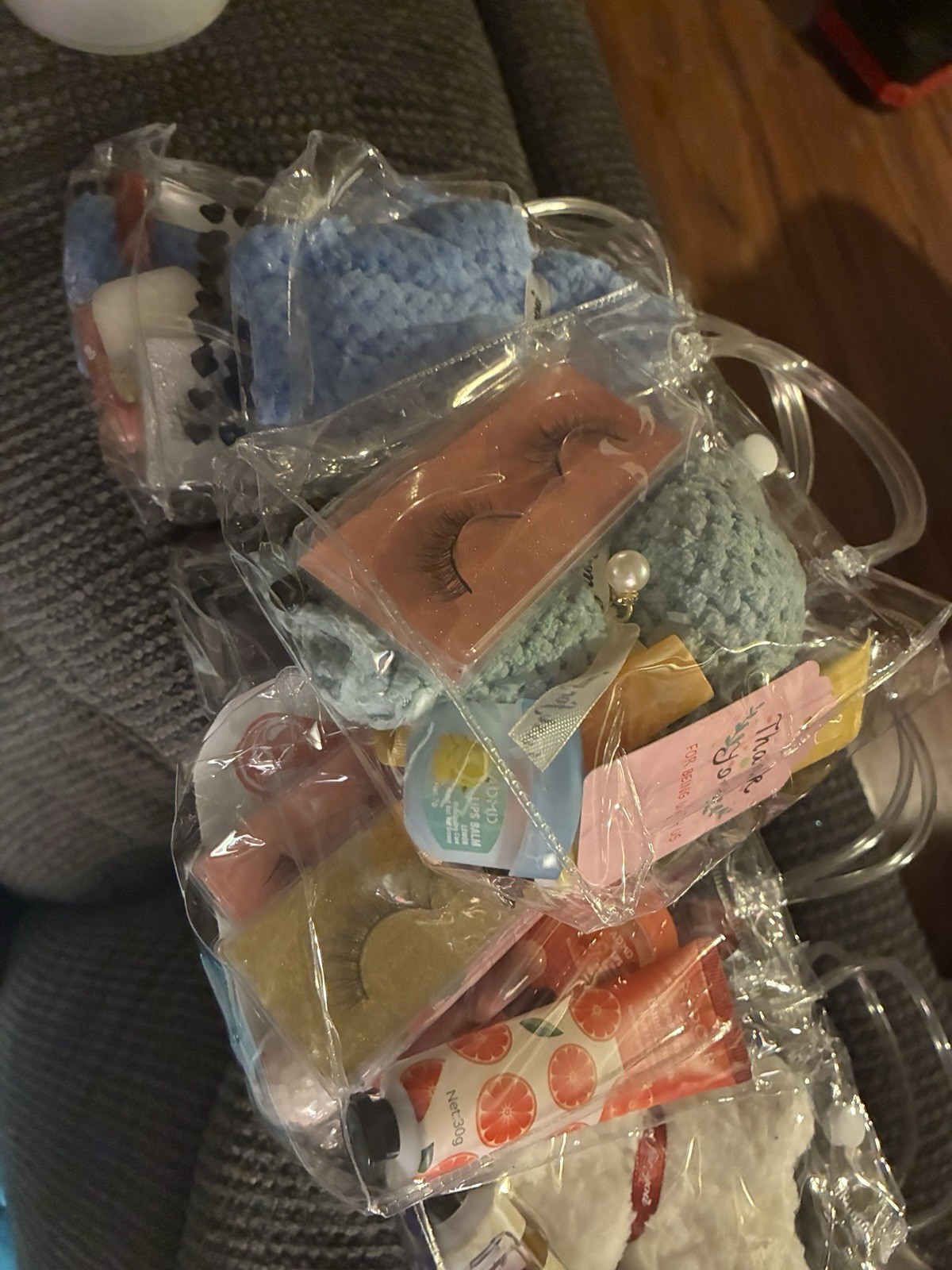 Mixed Makeup & Beauty Lot: False Eyelashes, Lip Gloss, Brushes, Straightener