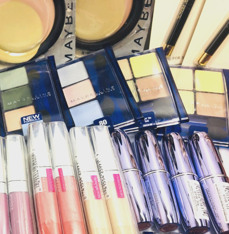 New HUGE 100 PC MAYBELLINE Makeup Lot **RARE HARD-TO-FIND ITEMS **GREAT DEAL!
