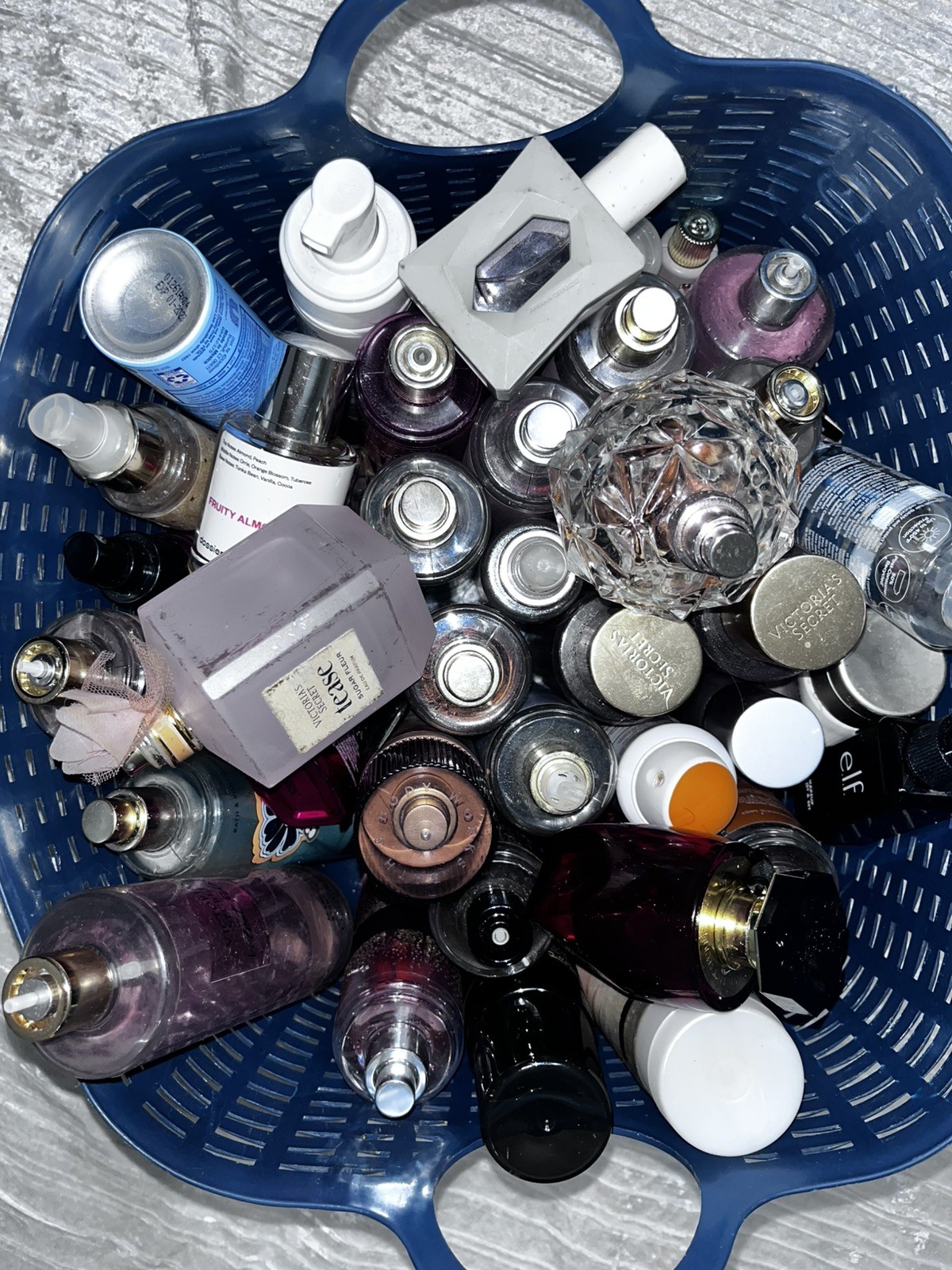 11-15 pc Beauty, Fashion/Self-Care Mystery Box/TrendySurprisebox:MIX LOT/BEAUTY