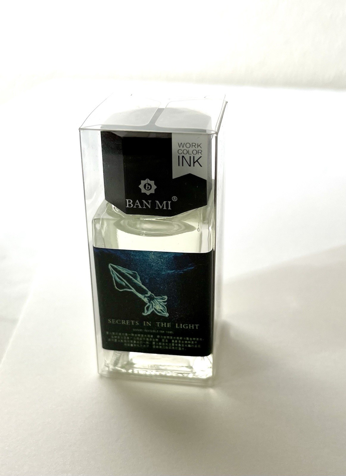 18ml “Secrets in the Light” invisible ink that glows brilliantly under UV light