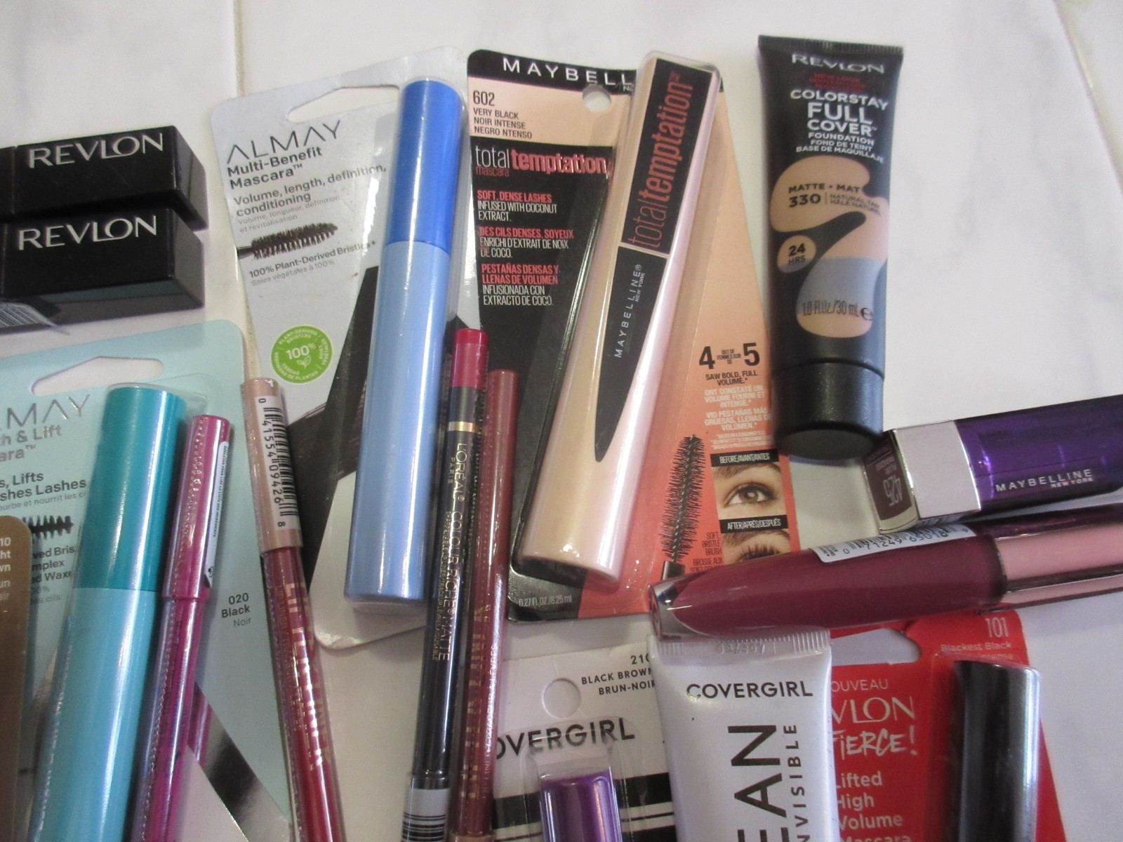 Make up lot 25pcs Maybelline, L’oreal, Elf, Cover girl, Revlon etc. Group 1