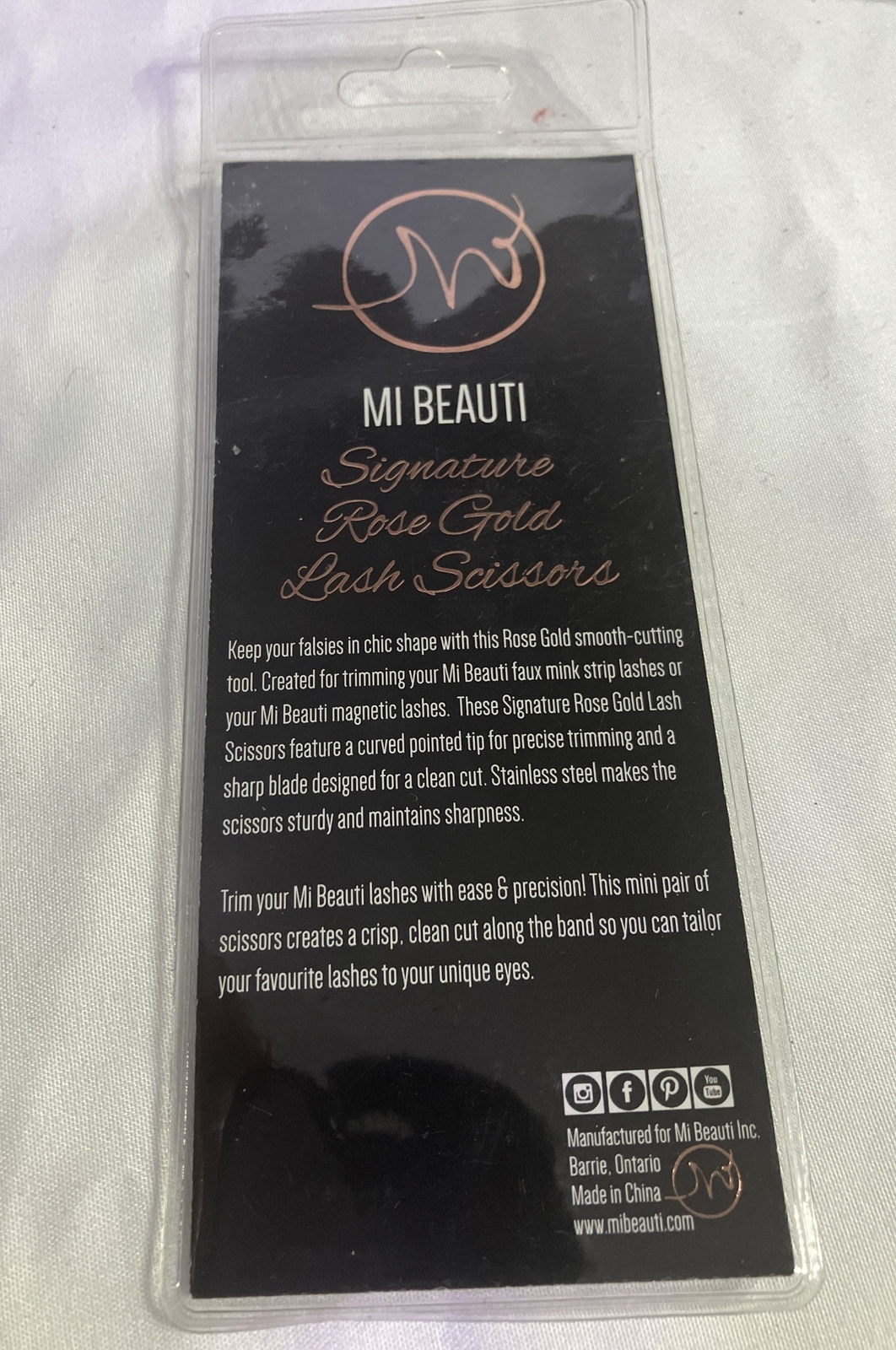 Health & Beauty Mix Products Makeup , Brush & More 9 – pc New.