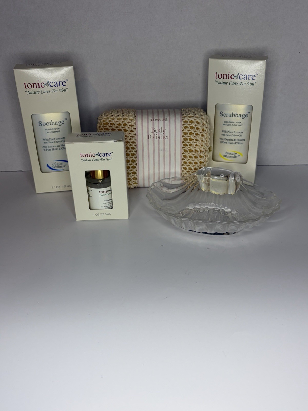 Lot (5) Tonic Care Beauty Bundle Pack with Body Polisher & Soap Dish