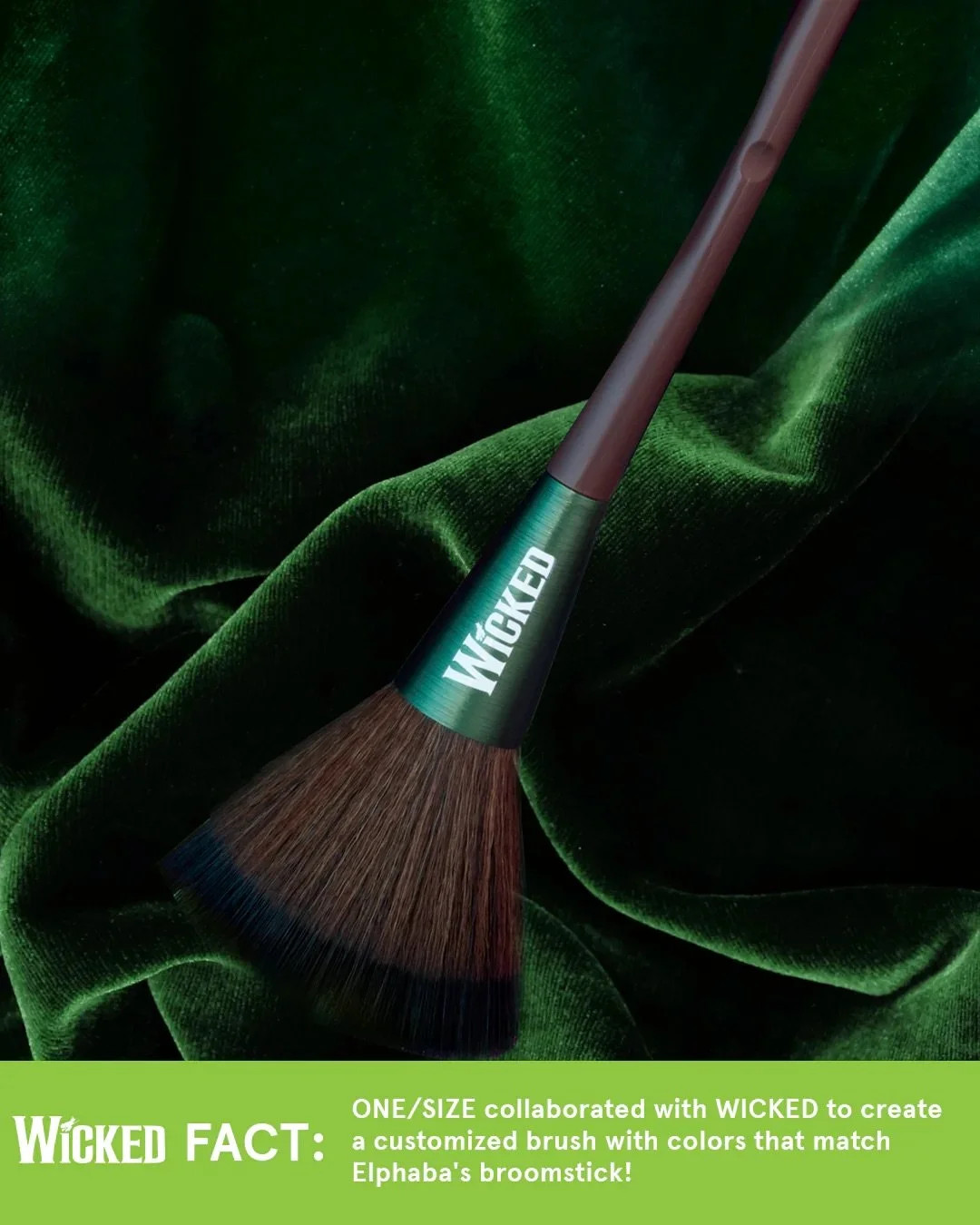 One/Size WICKED Unlimited Eye Face Palette Defying Gravity Highlighter Brush NIB