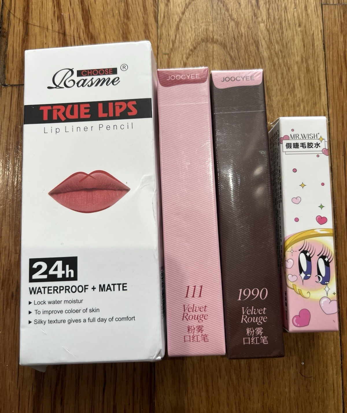 Assorted Makeup Lot: TRUE LIPS Lip Liner Pencil, Joocyee Velvet Rouge Matte