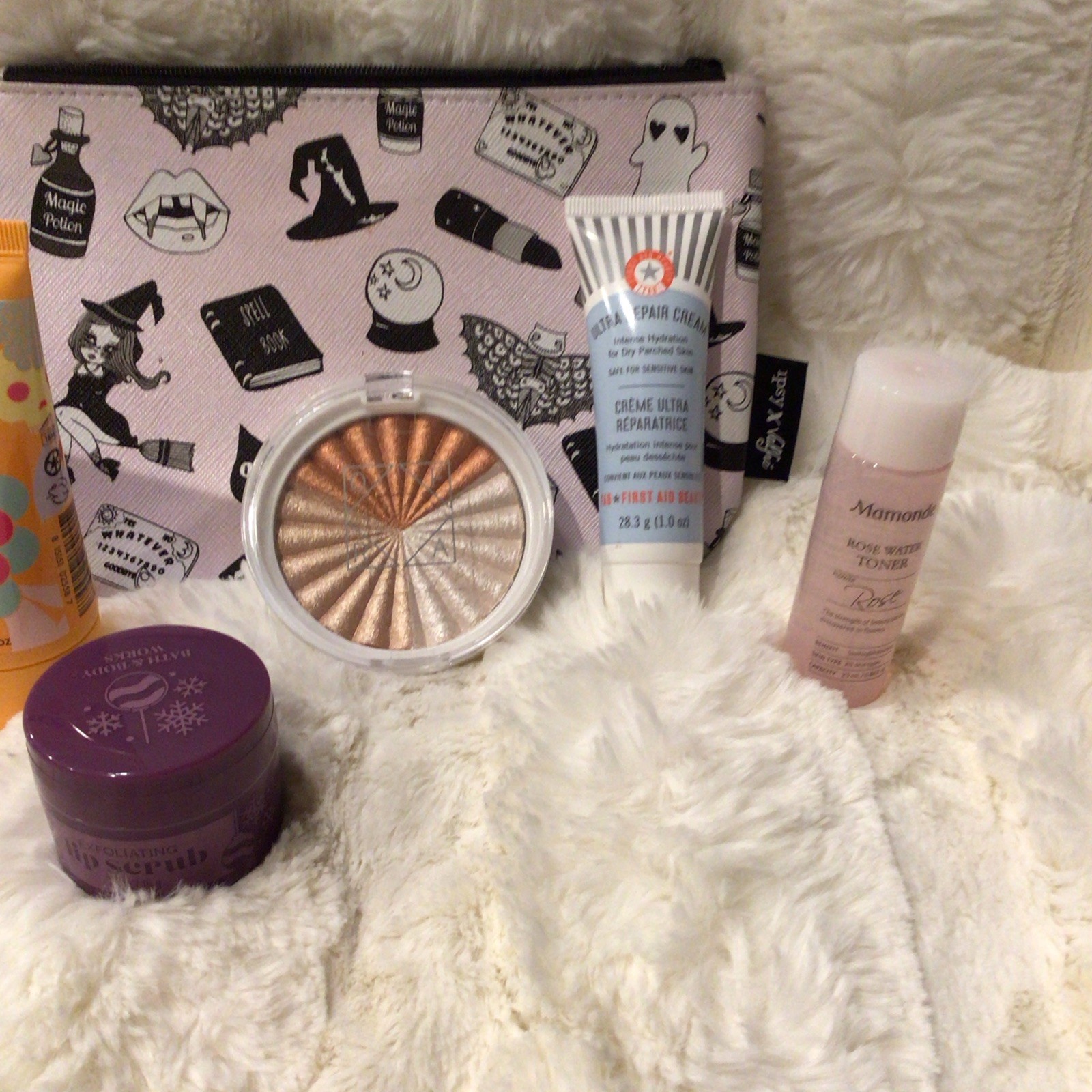 Assorted Travel Size Hydrating Beauty Lot w/ amika, First Aid Beauty, Mamonde
