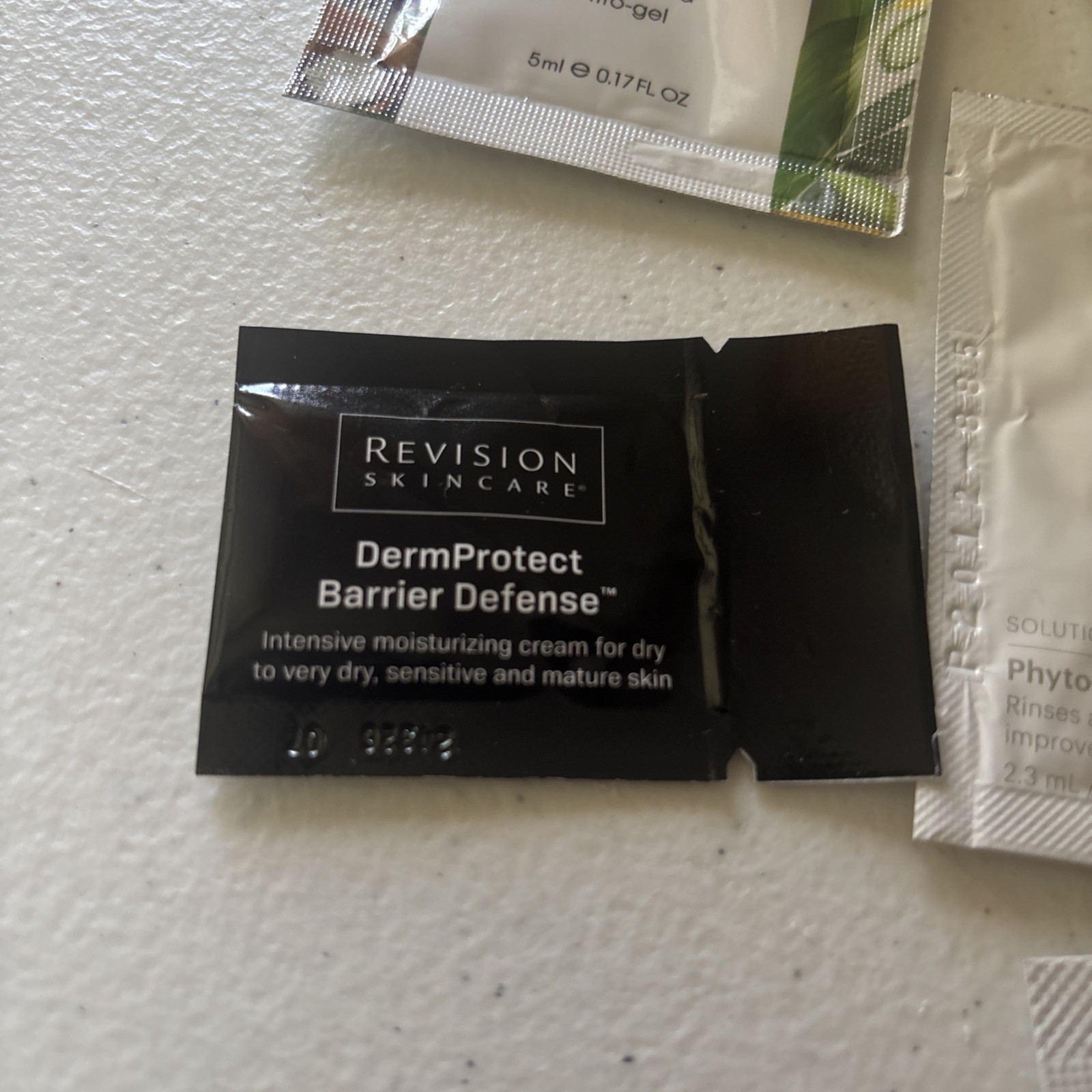 Lot of 16 Deluxe / Travel Size Hair, Skin Care, Makeup Beauty Product Samples