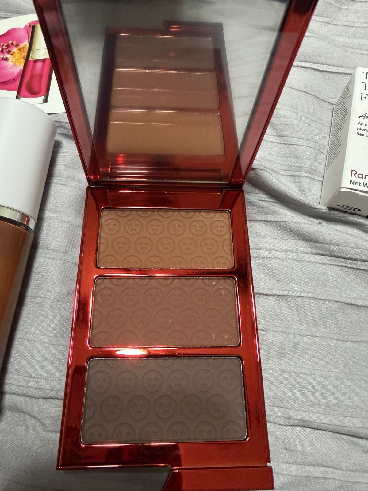 Mixed Brands Beauty Lot: Lancôme Serum Concealer, Rare Beauty Powder, K18