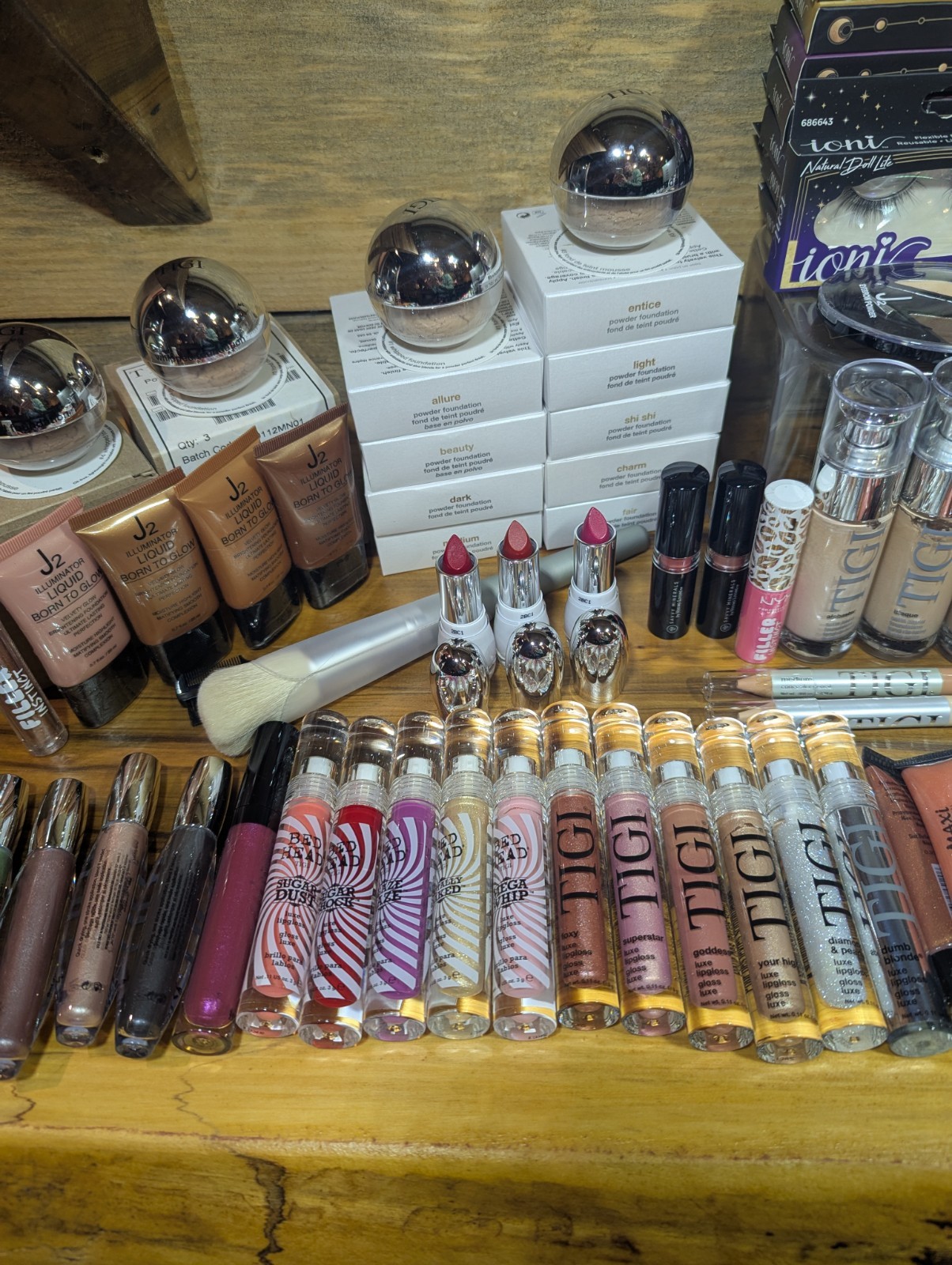 Wholesale 158 Piece Lot Cosmetics Makeup Eyes Lips Foundation Brushes Mixed