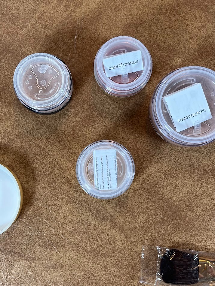 Bare Minerals Escentuals Makeup 10 Pieces Eye Color Blush Foundation Brush’s NEW