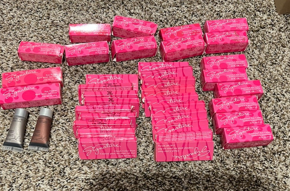 Mary Kay Signature Blush And Eye Shadow Powder Lot 6