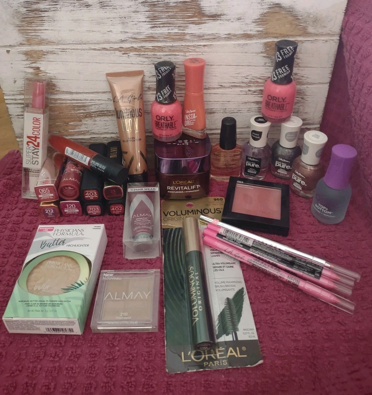 Beauty Bundle Box Lot Makeup Lipstick Polish Moisturizer Revitalift