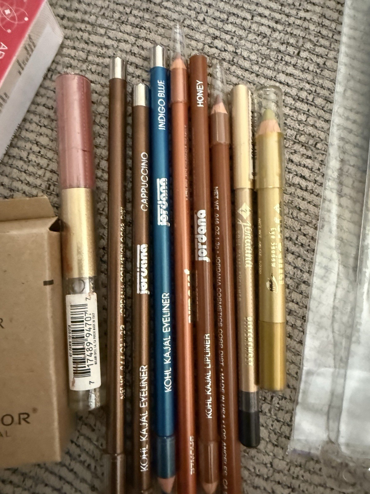 NEW Makeup/ Beauty Cosmetics Bundle Lot Revlon, Maybelline, Etc. Makeup Bulk Buy