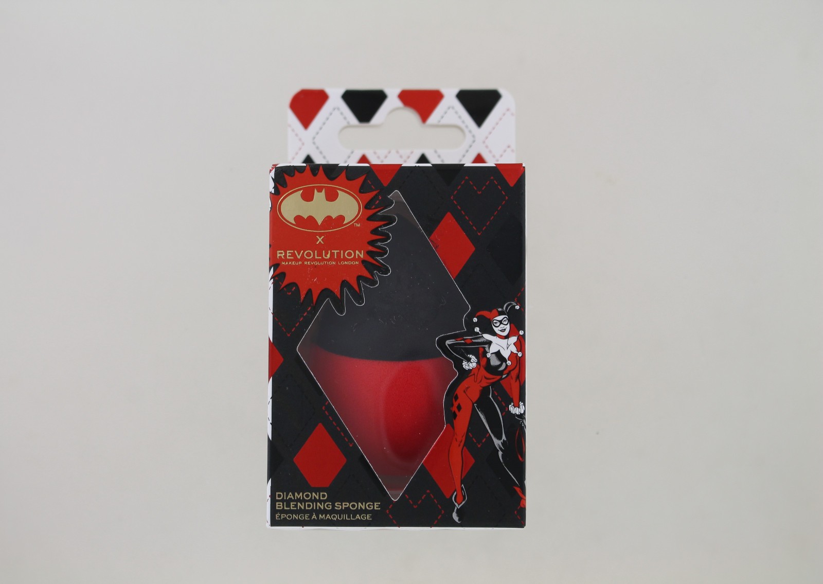 New Revolution Makeup Harley Quinn Lot – Cosmetic Bag, Eyeshadow Palette, Sponge
