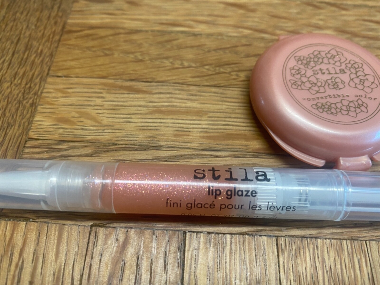 Lot of Stila Cosmetics Lip Glaze Lipstick Mascara Lip & Cheek Cream Cosmetic Bag