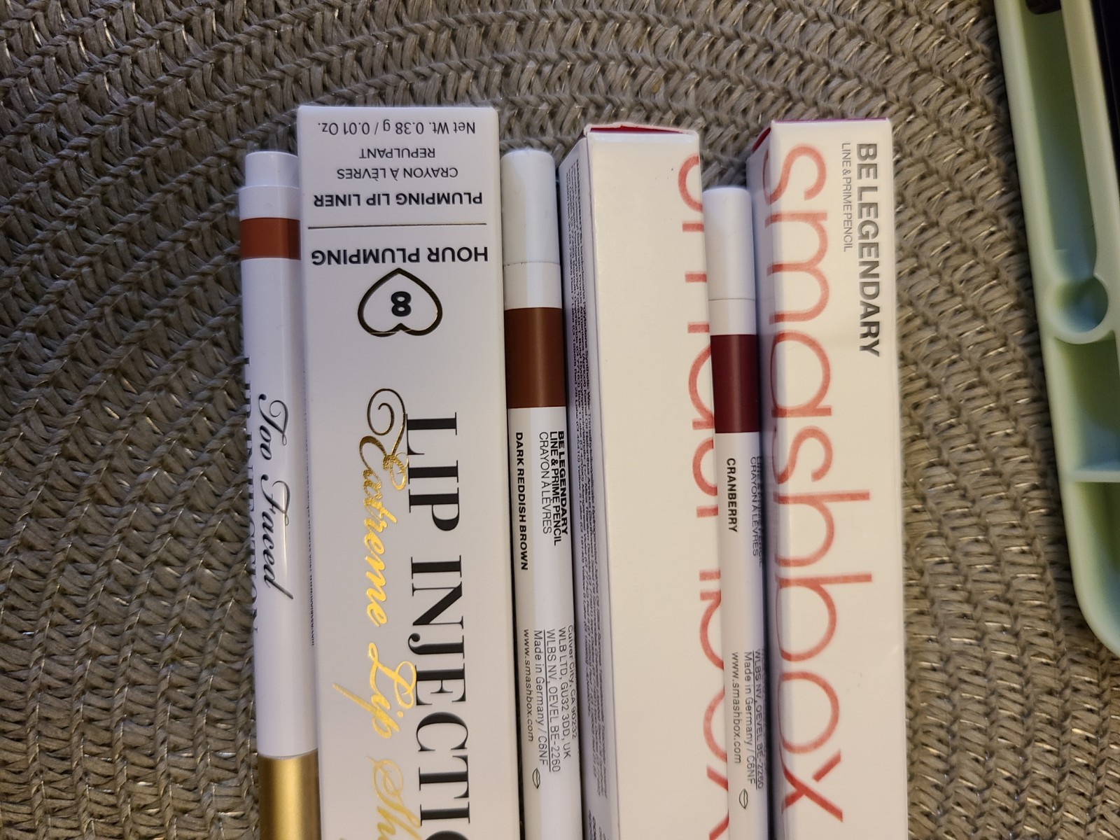 Too Faced Lip Injection Extreme Lip Shaper Plumping + Smashbox Lip Liners (2)