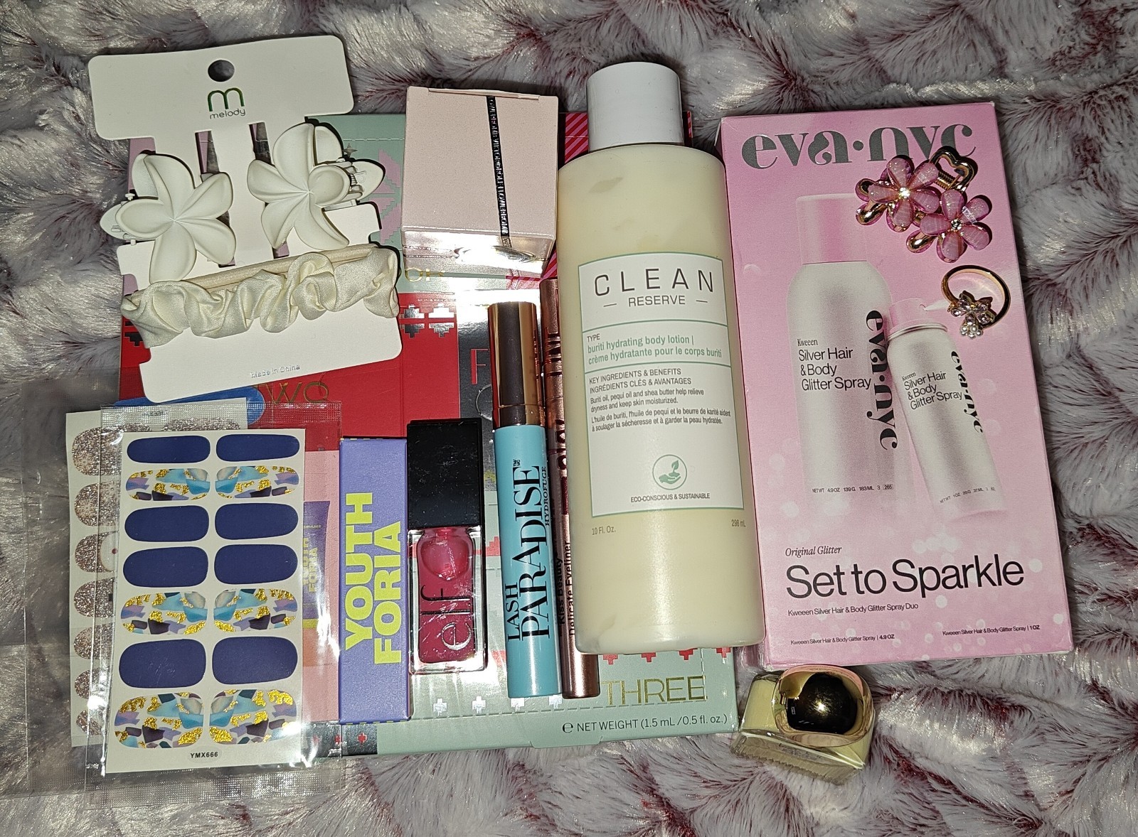 Beauty Bundle Feat-V&R, Youth Foria, Ava NYC, Clean, Nicole Miller, Elf, L’Oreal