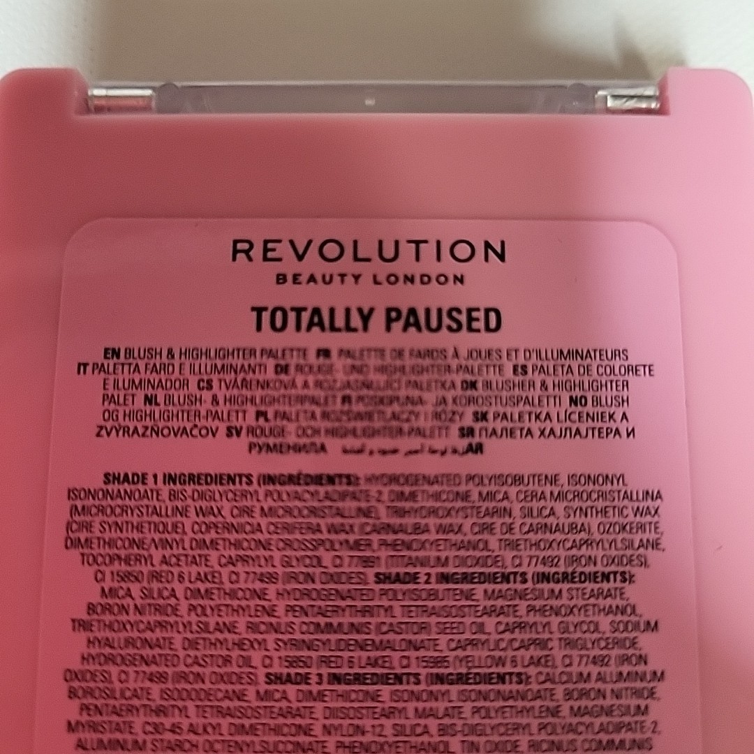 REVOLUTION X CLUELESS 30th Anniversary Totally Paused Blush & Highlight R-24