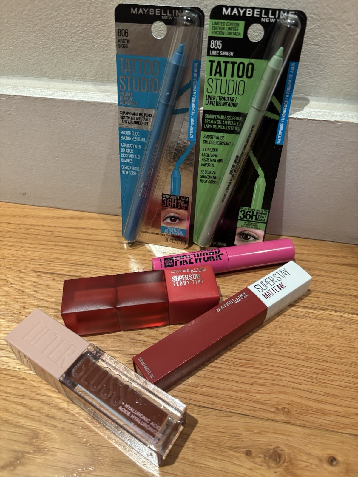 NWT Maybelline Lot of 6 products. Retail valued at $60+! 3 for Eyes & 3 for Lips