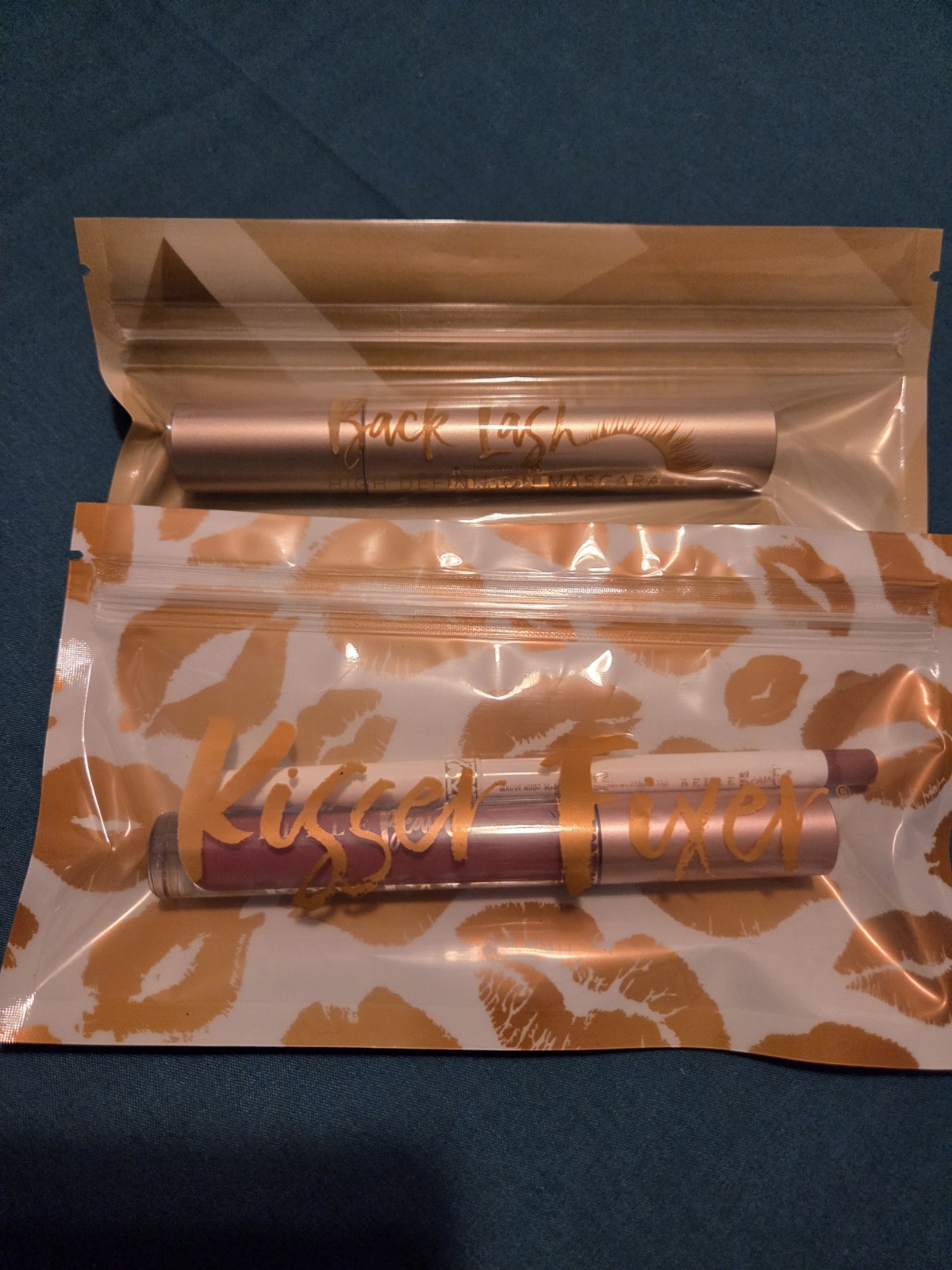 New Belle Beauty Bundle. 18 Piece + Maleficent Bag. NIP. $500 MSRP. #289