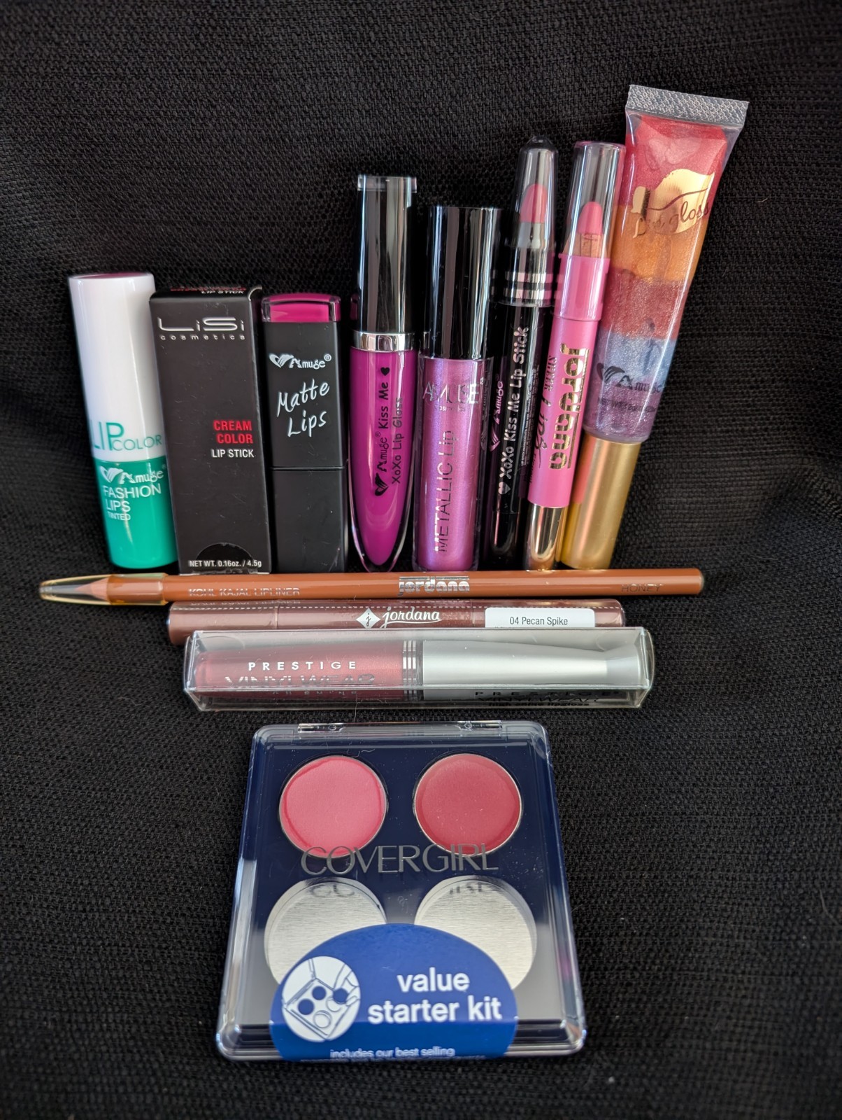 Assorted LIP MAKEUP BEAUTY Bundle Lot-12 PCS-New/Discontinued-Lot6