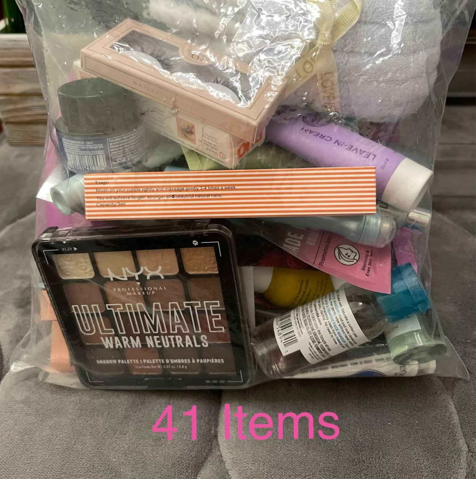 Large Beauty and Skincare Lot for Ladies-GREAT ITEMS! See All Pics/Read