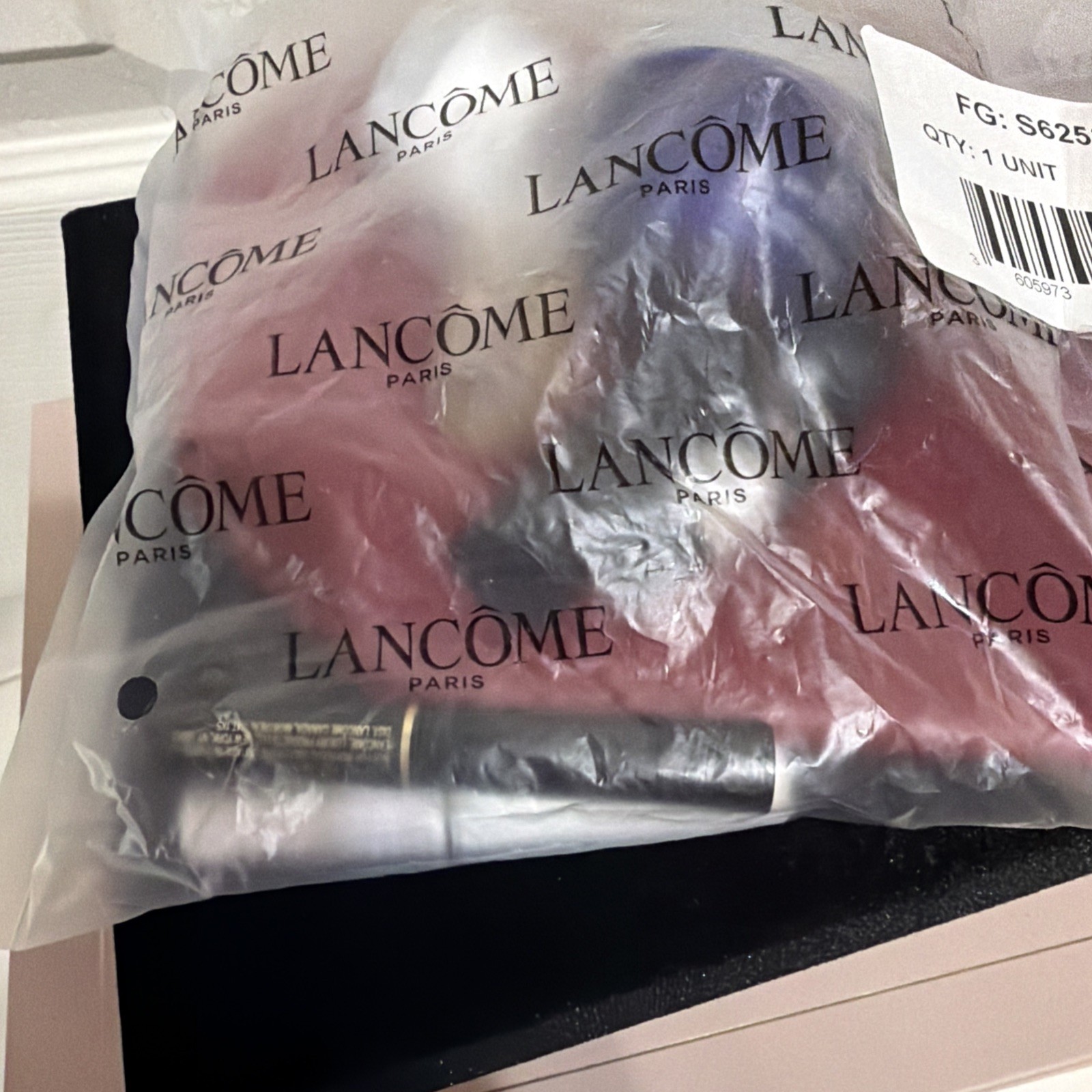 Lancome 8pc Skincare & Makeup Bag. Travel Size. New In Sealed Plastic!!