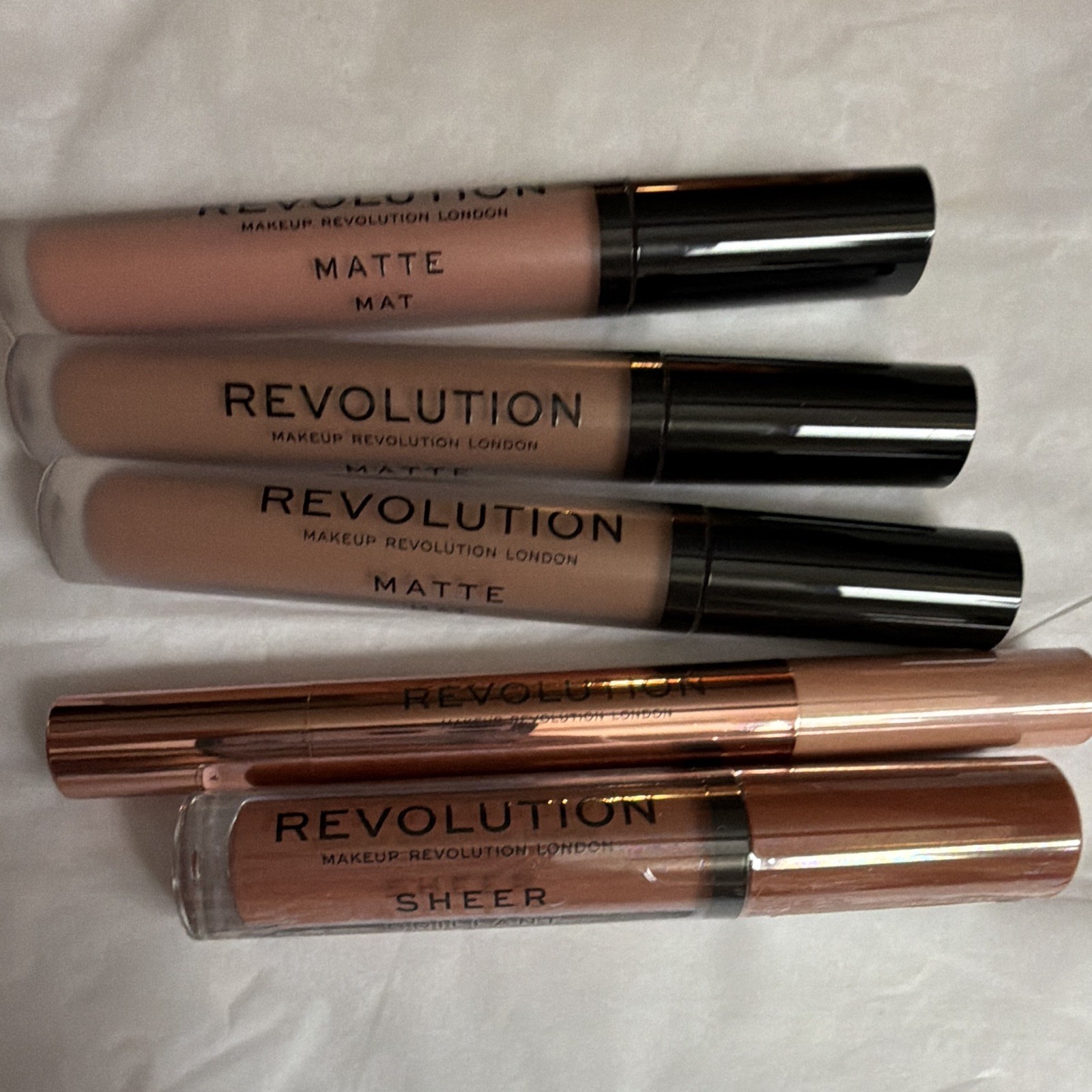 Revolution Lip Products Lot of 4 Matte & Sheer Matte Crush 111, Vow 120