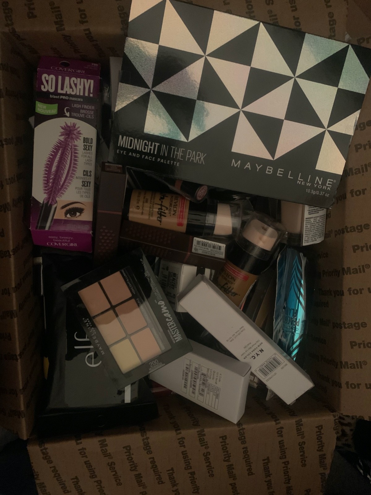 Wholesale 50pc Mixed MAKEUP BEAUTY LOT Random Maybelline CoverGirl Revlon NYX
