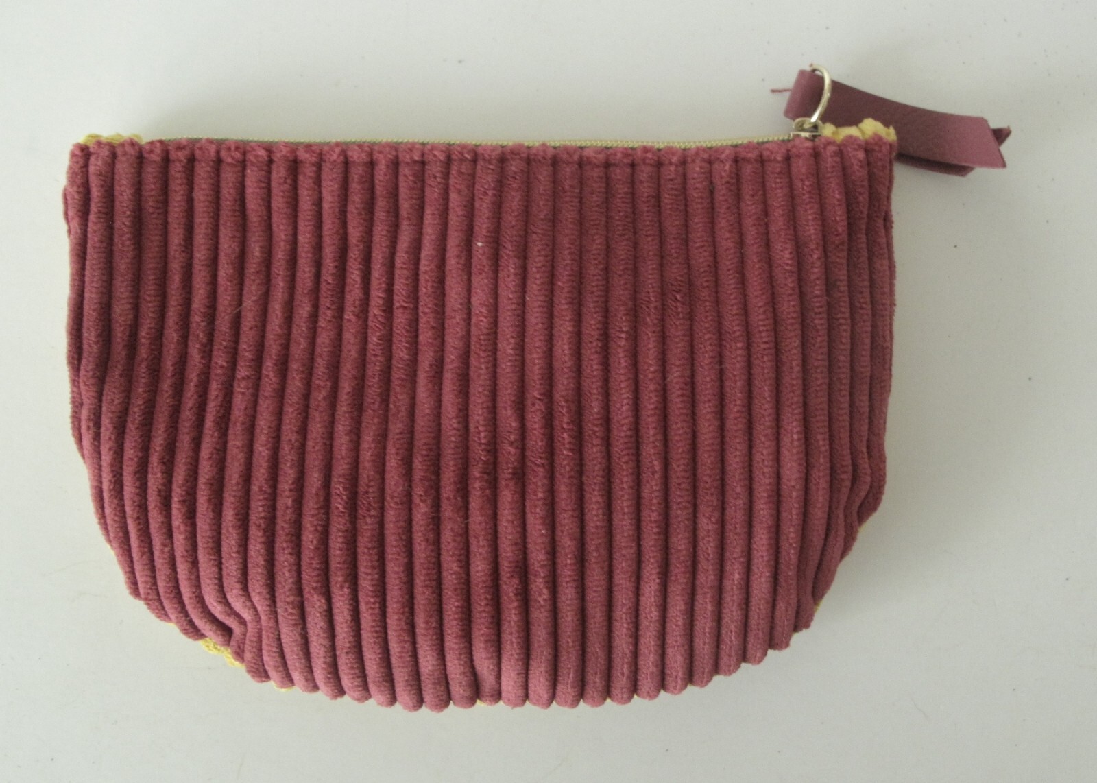 Ipsy Sept 2020 Two Color Fall Corduroy Cosmetic Makeup Bag w/ Mascara & Polish